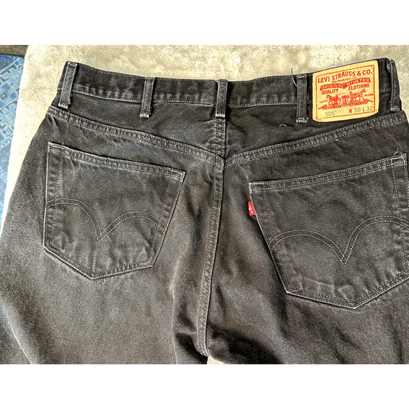 Levi's 505 Black Jeans Cotton Regular Fit Straight Mens Size 38x32 Measure 36x31 - Picture 9 of 9
